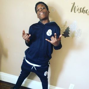 Meet your Posher, Zak